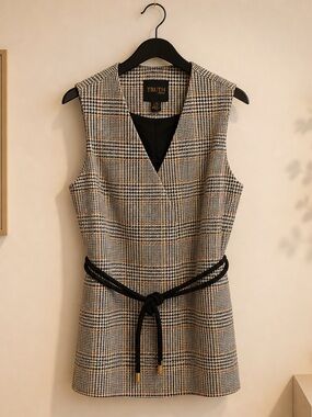 TRUTH Plaid vest in Beige and Black